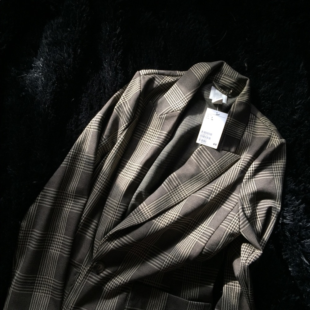 H&M - Women’s Blazer